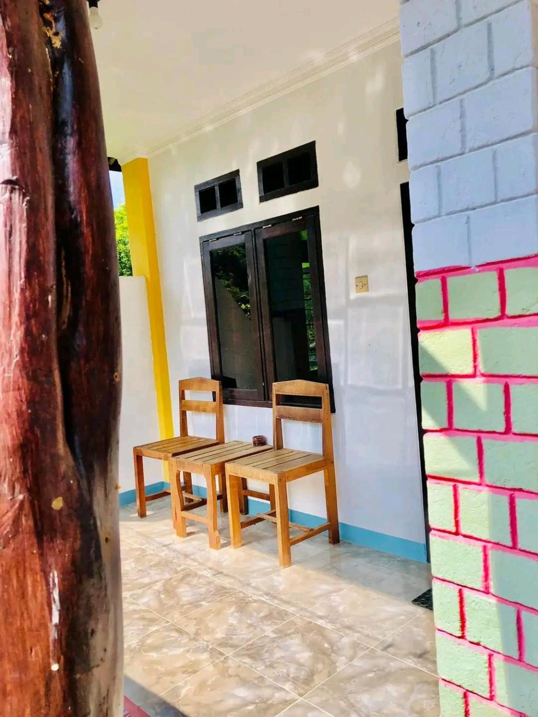 Anjani Homestay Kuta  Luaran gambar